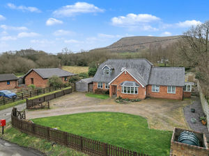 Photo 1- click for photo gallery